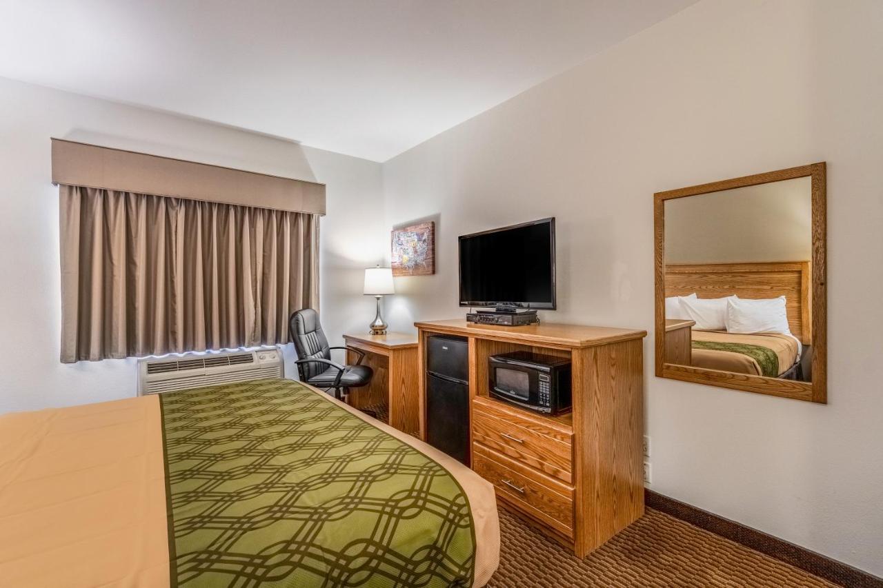 Wingate By Wyndham New Castle - Glenwood Springs Hotel Exterior foto